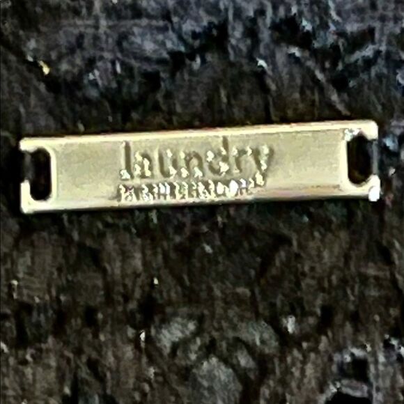 Laundry By Design 💕Swimsuit Cover - Picture 3 of 5